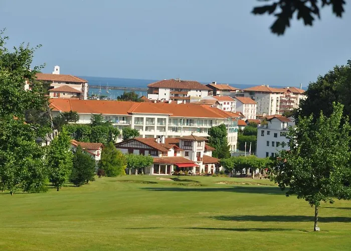 Hoteliere Du Golf 아파트호텔 씨부르