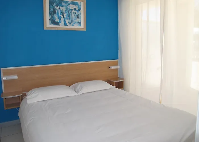 Hoteliere Du Golf 아파트호텔 3*