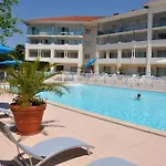 Hoteliere Du Golf Lägenhetshotell 3*