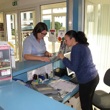 Hoteliere Du Golf Appart hôtel 3*